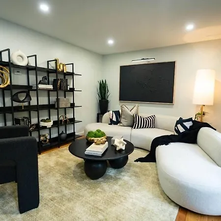 Modern Single Family Home Minutes From Fort Hill
